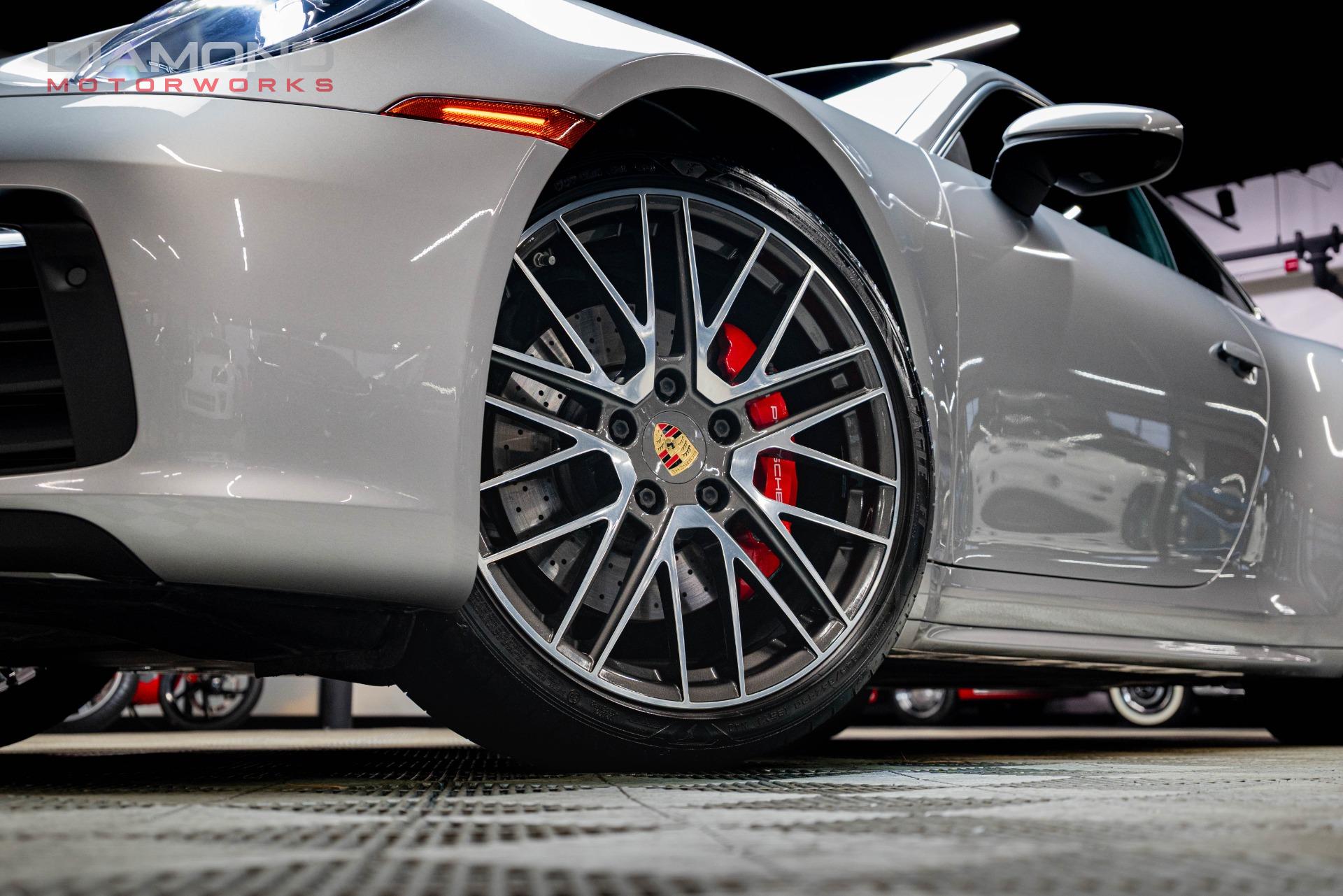 2023 PORSCHE 911 - Image 29