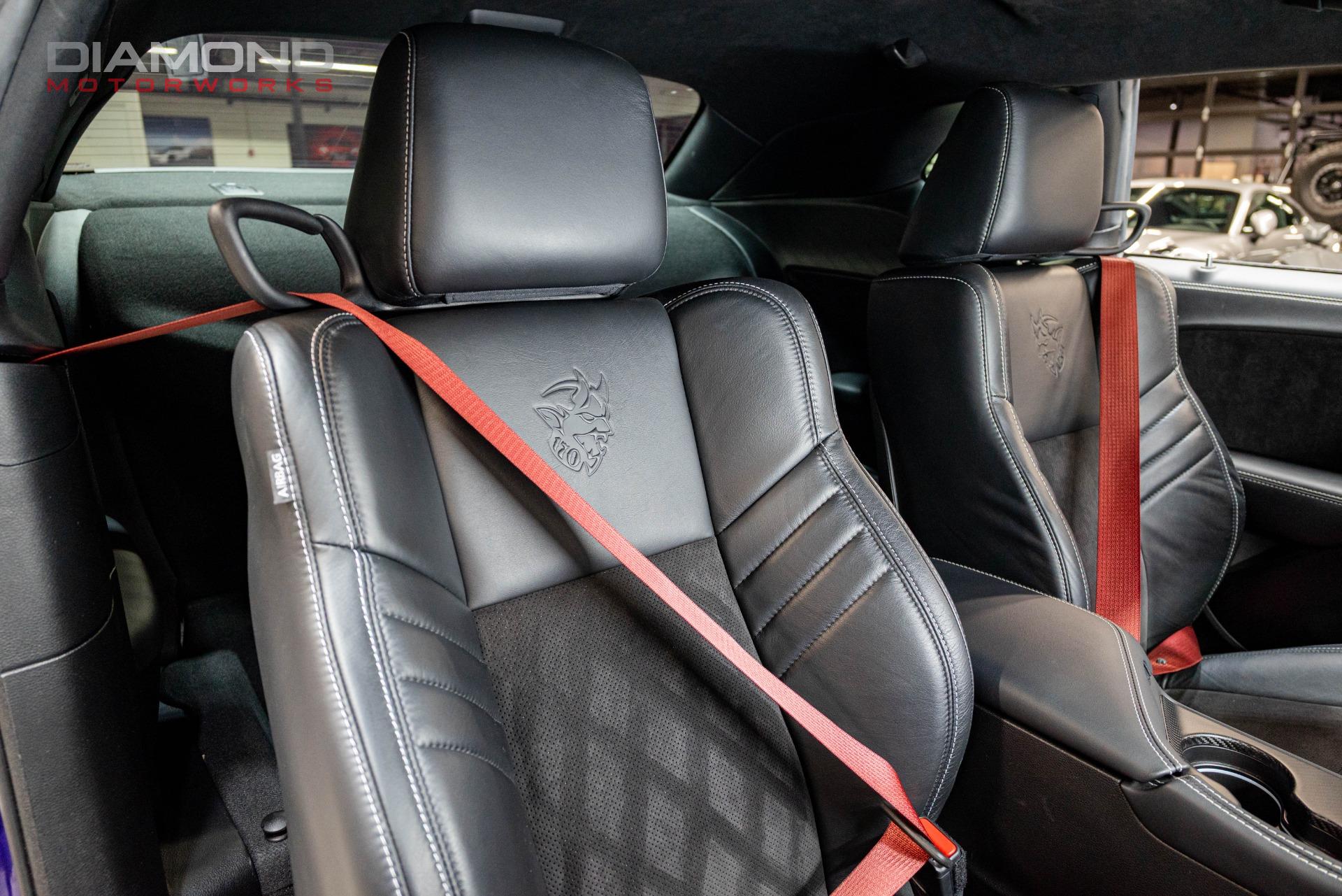 2023 DODGE CHALLENGER - Image 18