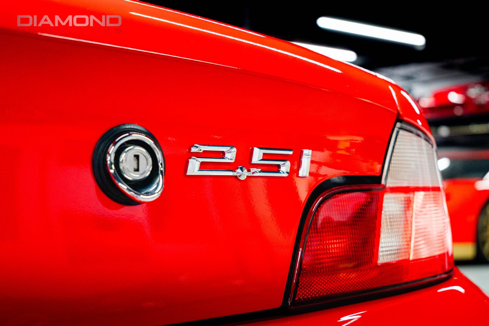 2001 BMW Z3 - Image 30