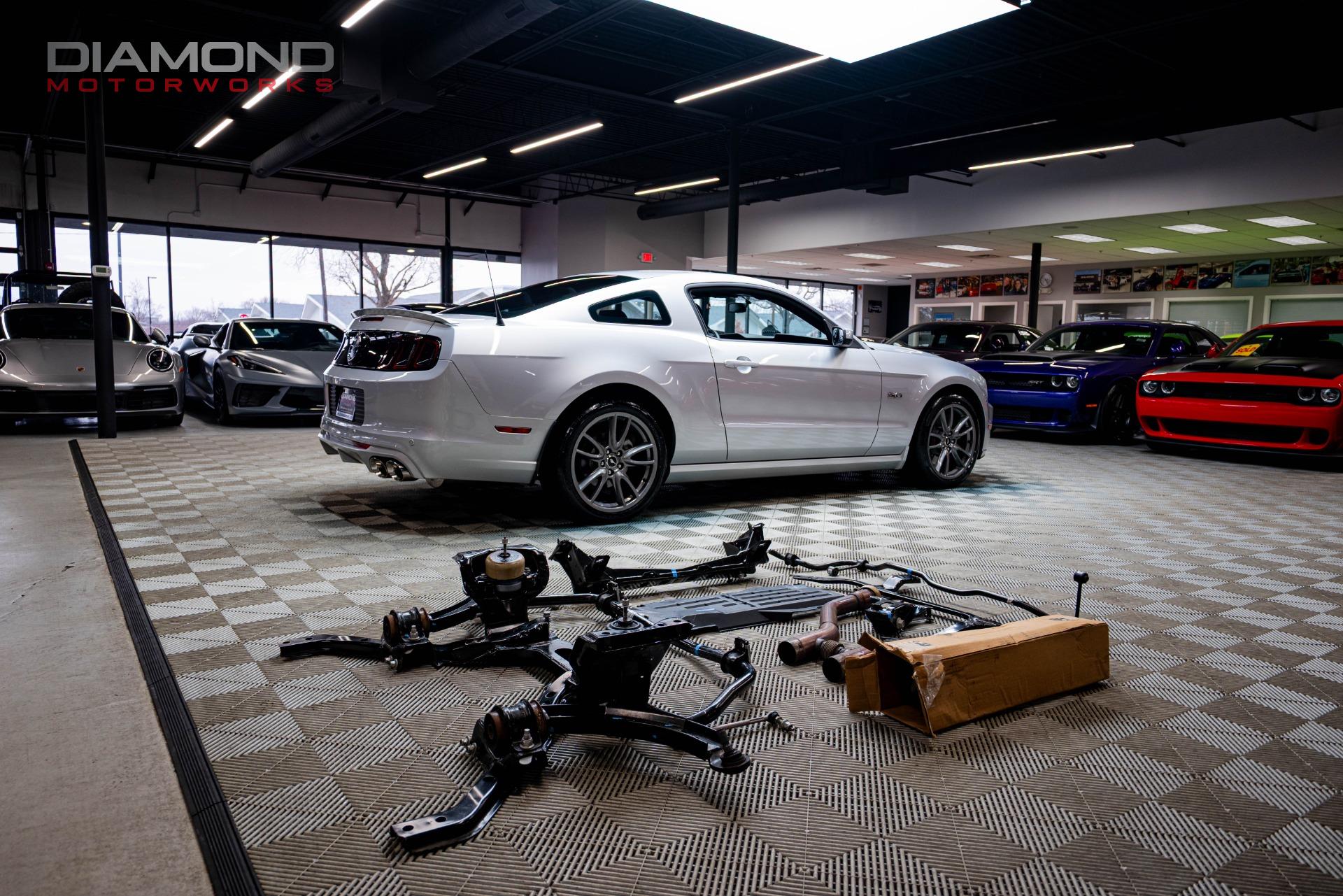 2014 FORD MUSTANG - Image 143