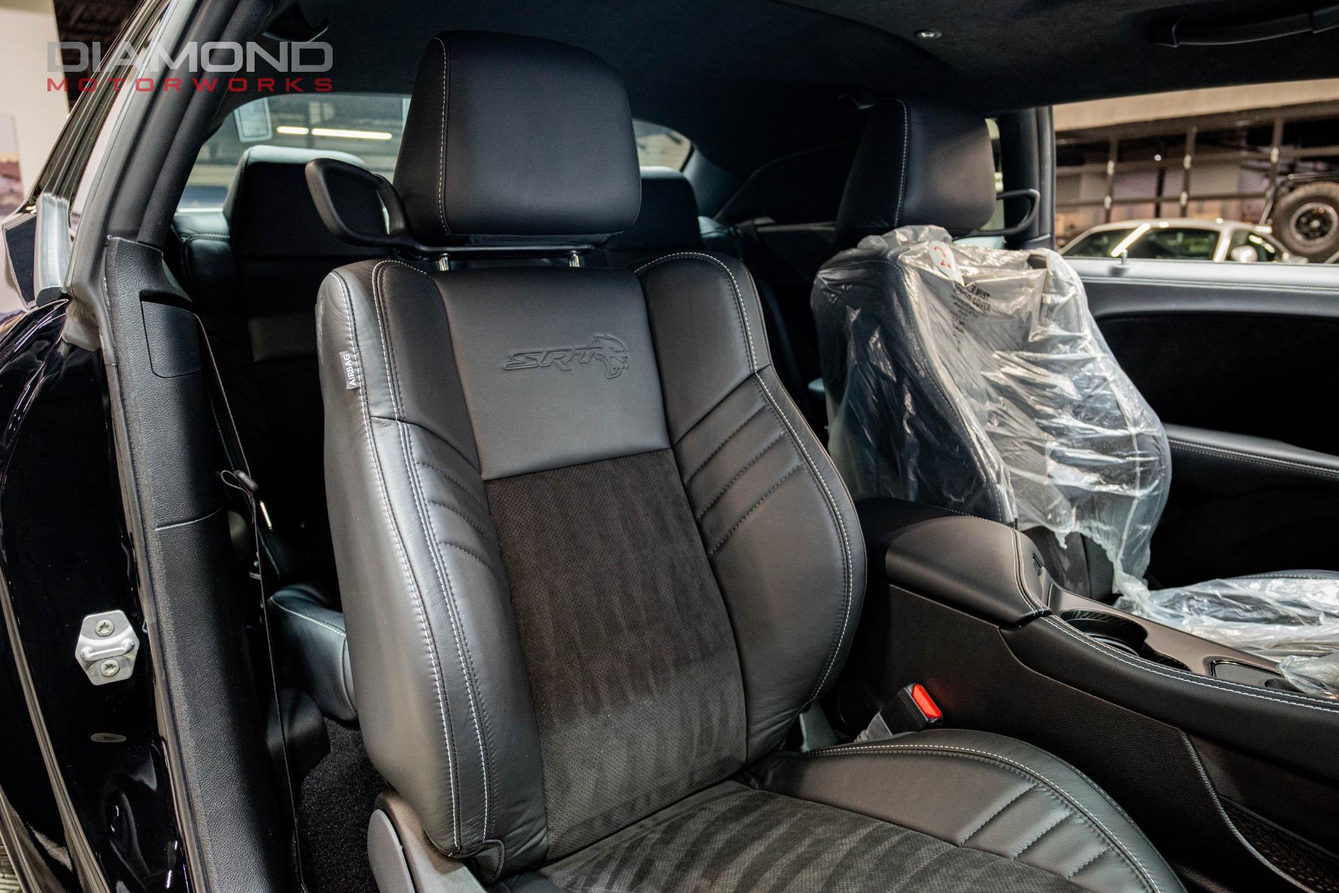 2023 DODGE CHALLENGER - Image 19