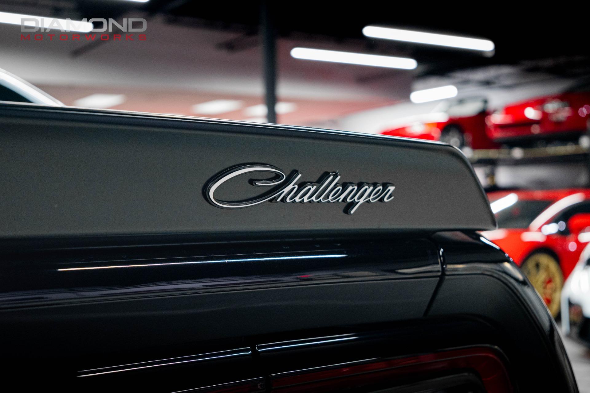 2023 DODGE CHALLENGER - Image 9