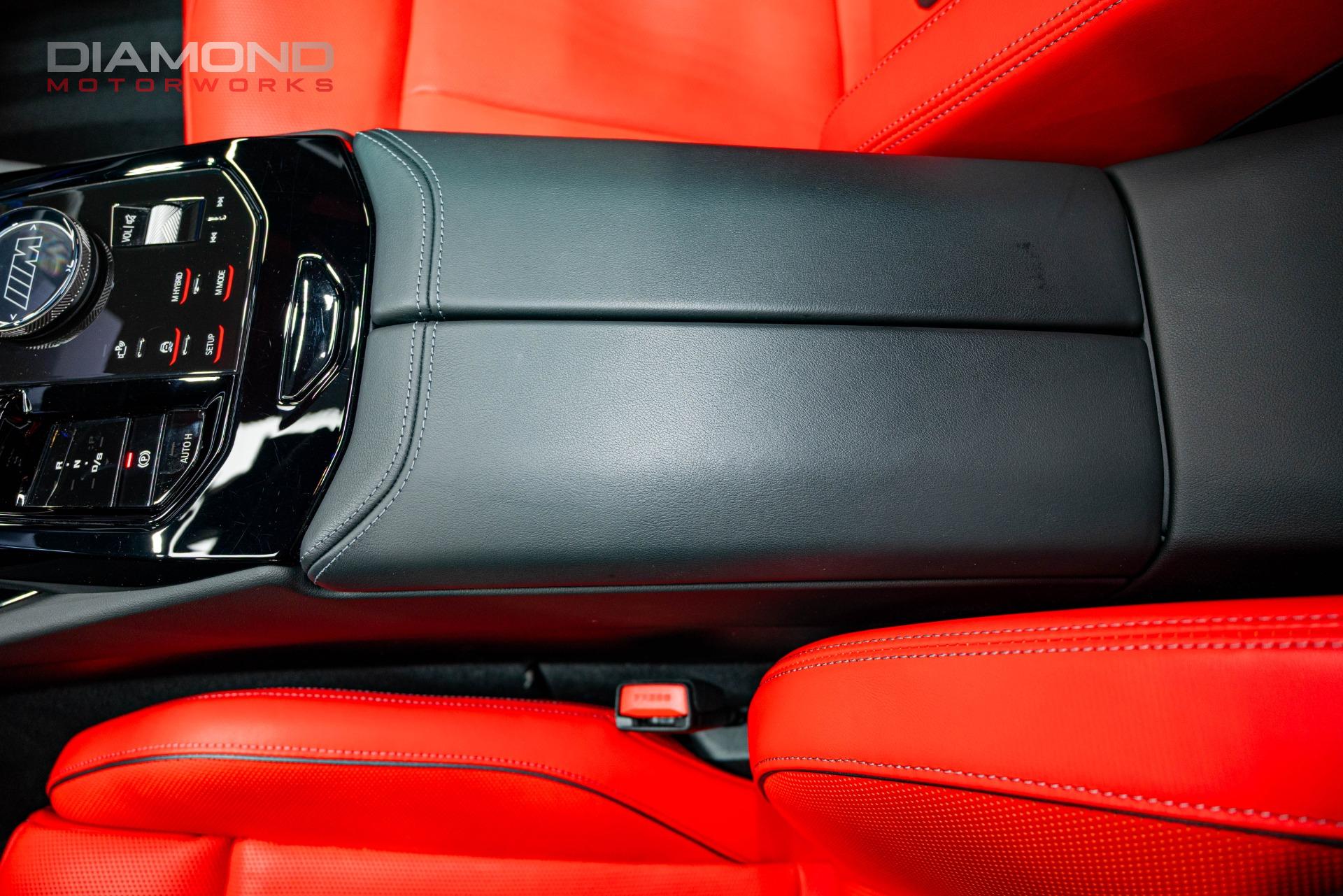 2025 BMW M5 - Image 113