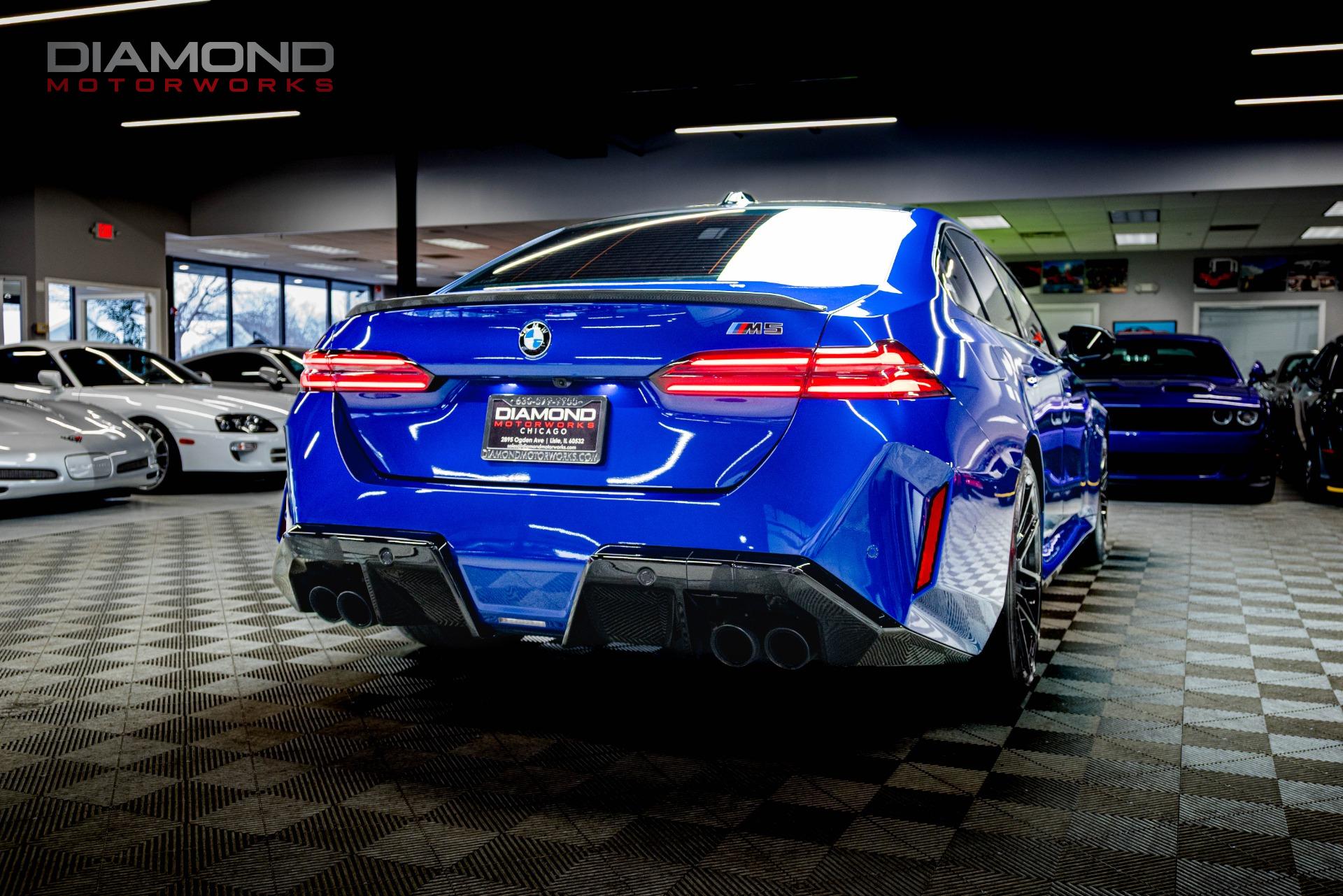 2025 BMW M5 - Image 25