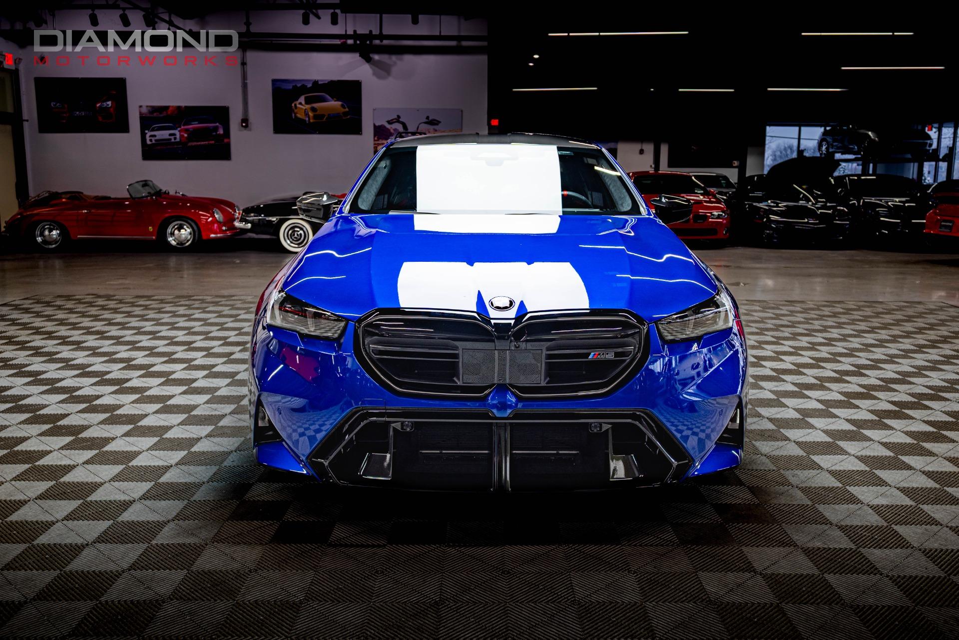 2025 BMW M5 - Image 28