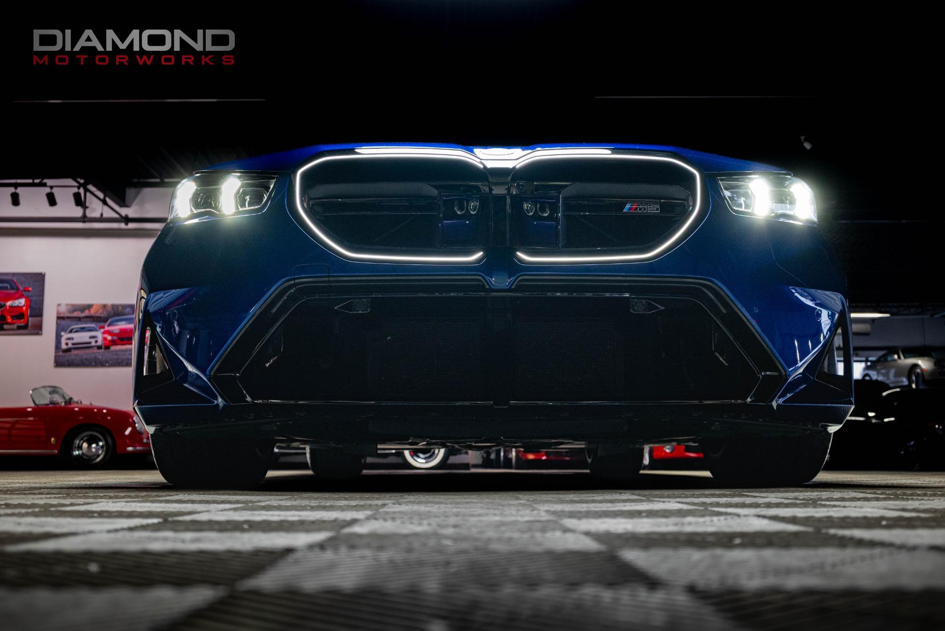 2025 BMW M5 - Image 68