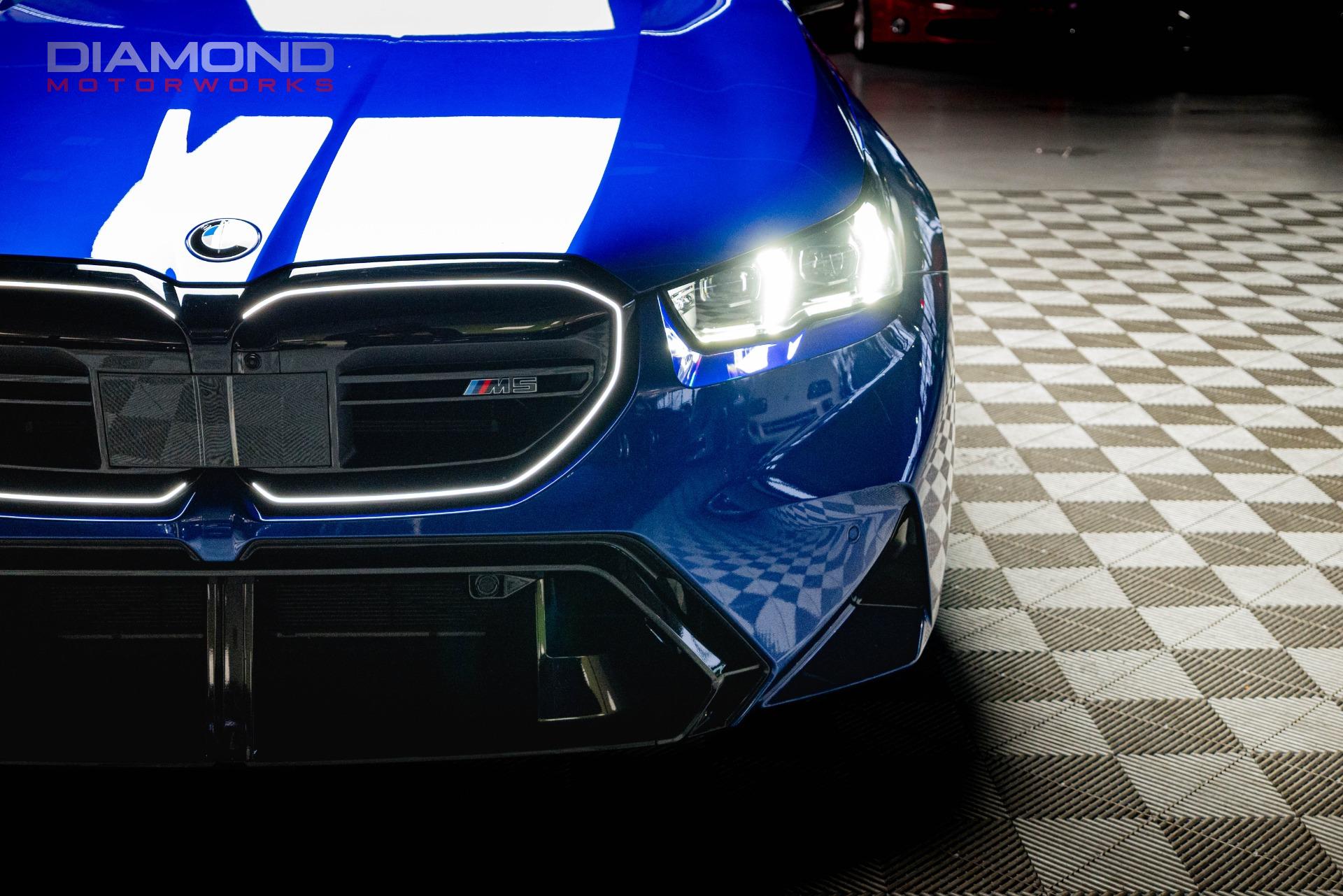 2025 BMW M5 - Image 78