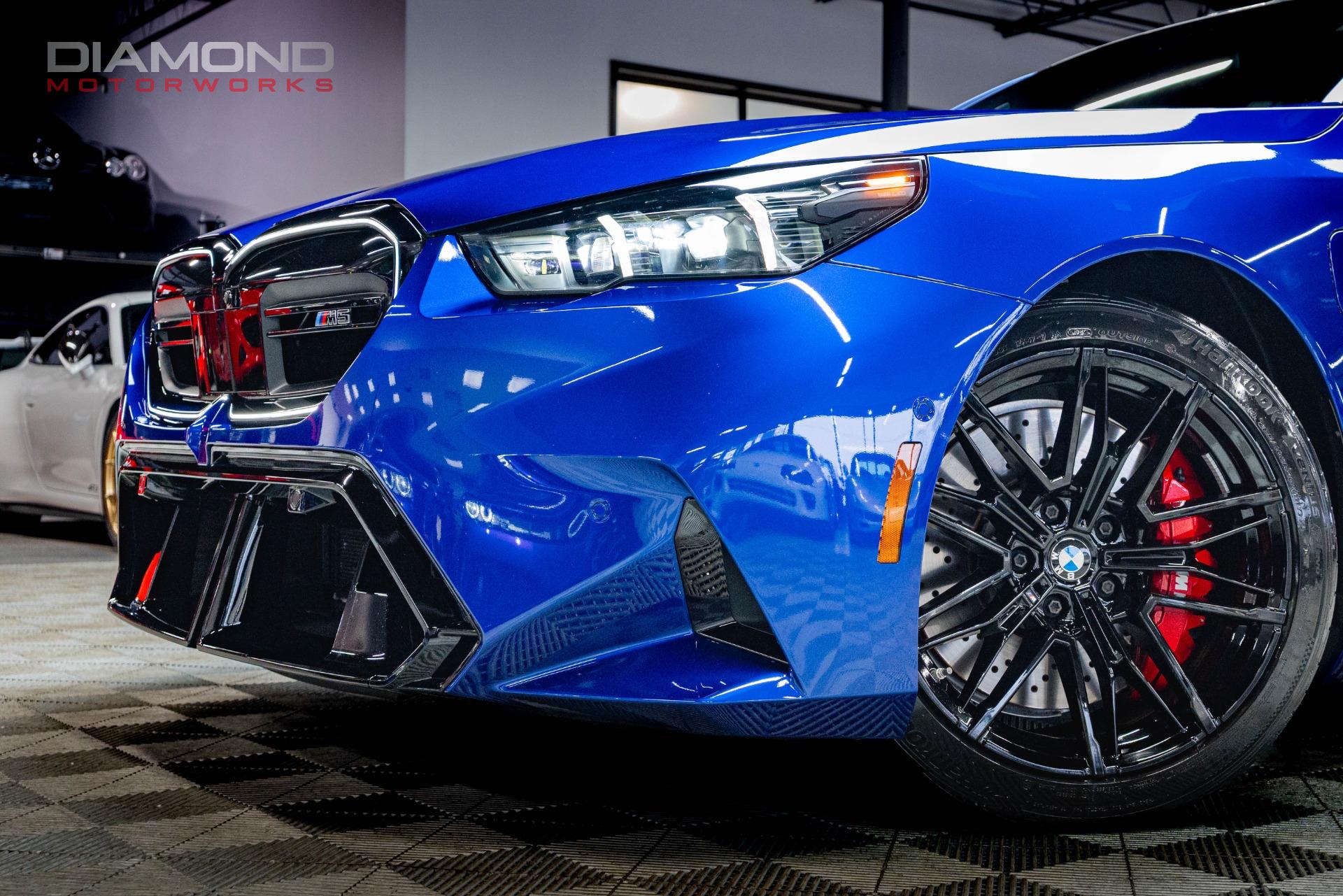 2025 BMW M5 - Image 11