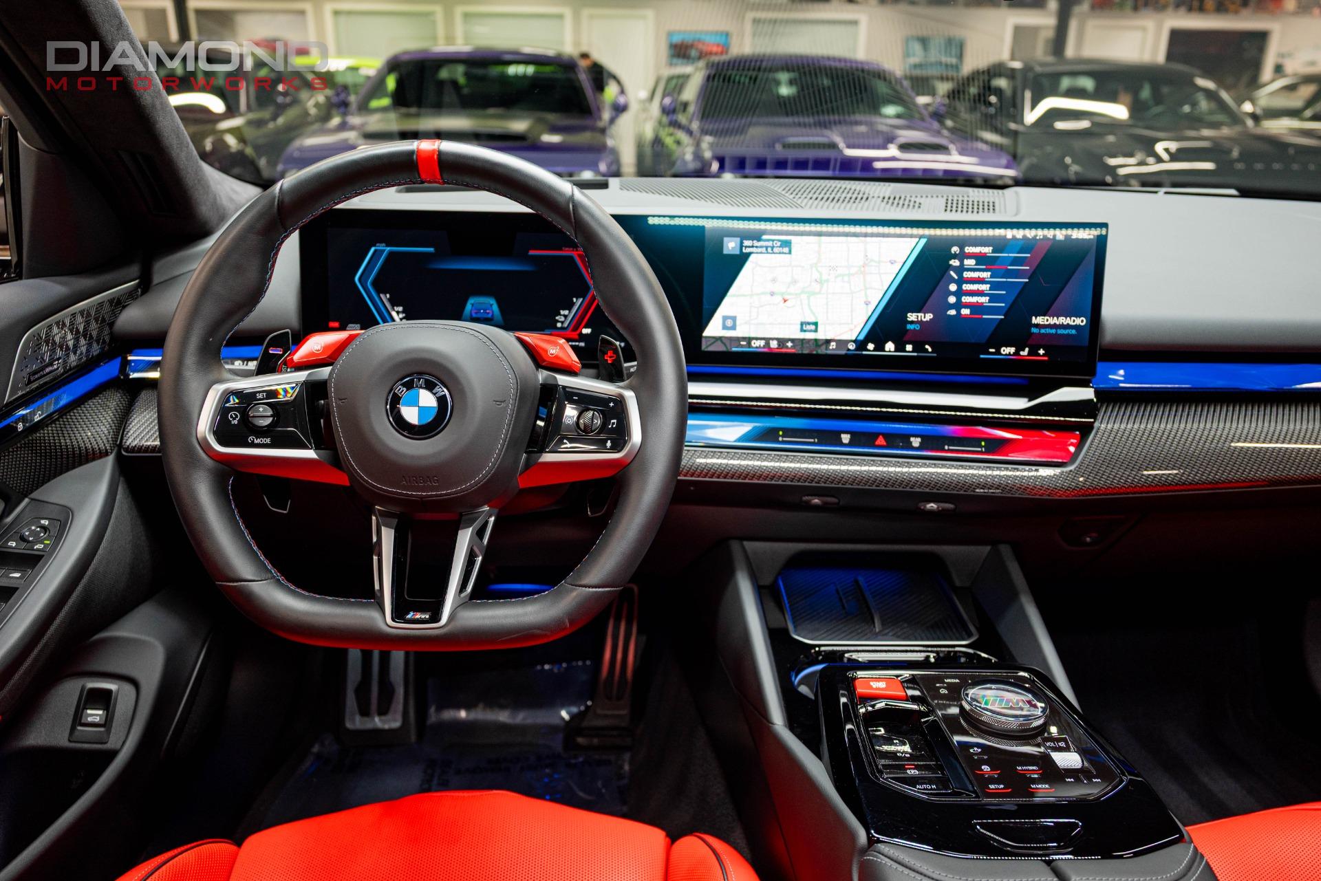 2025 BMW M5 - Image 92