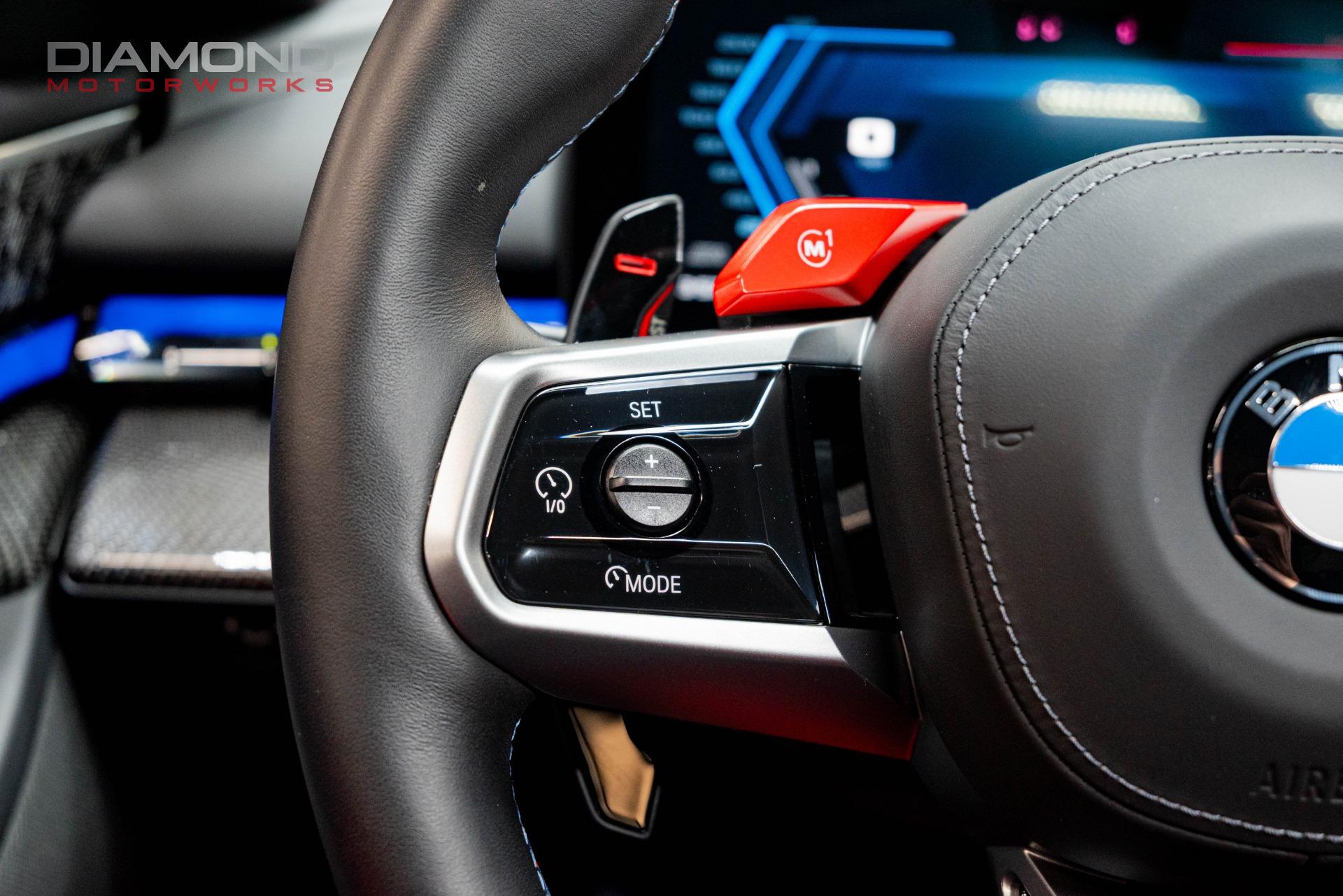 2025 BMW M5 - Image 93