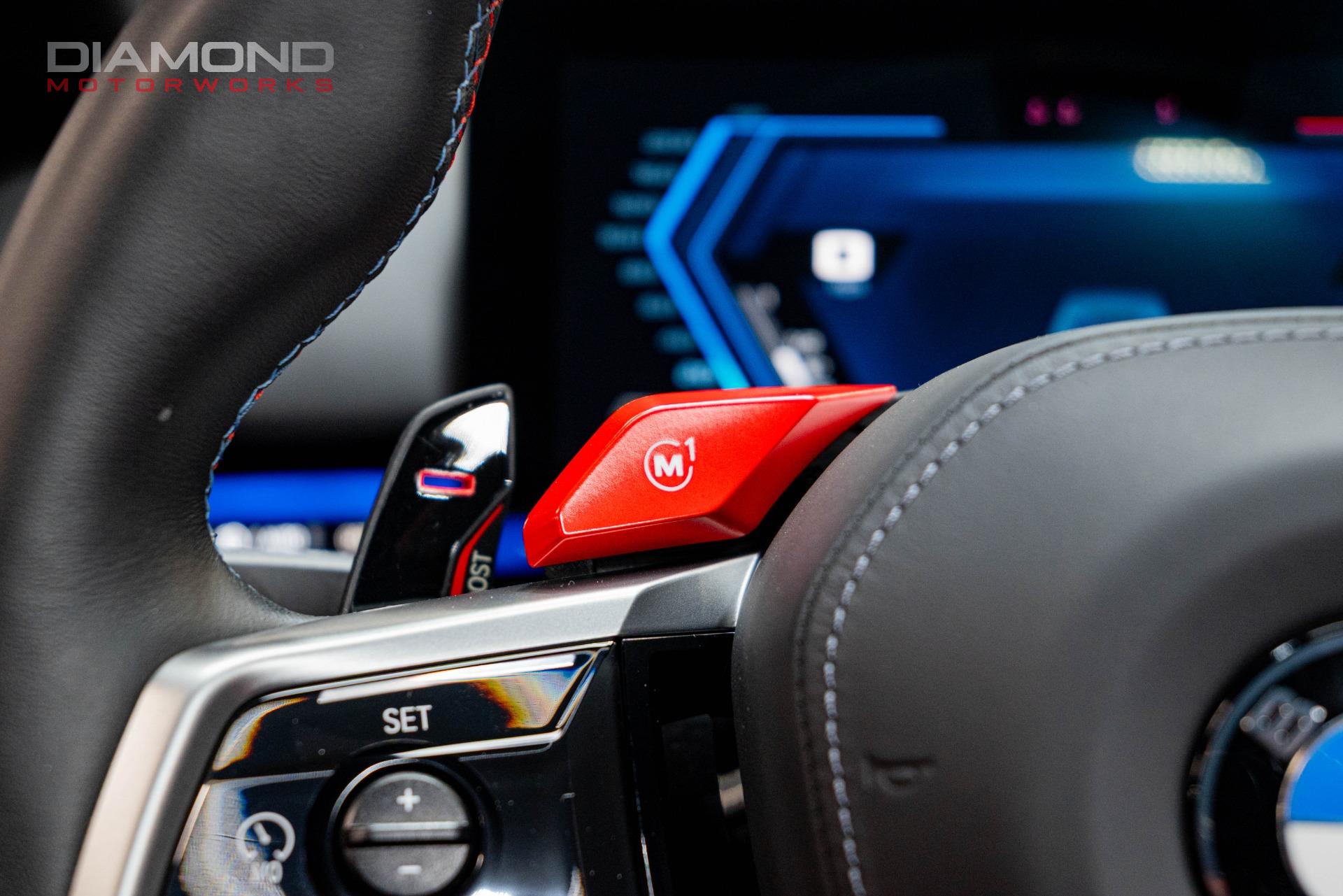 2025 BMW M5 - Image 95