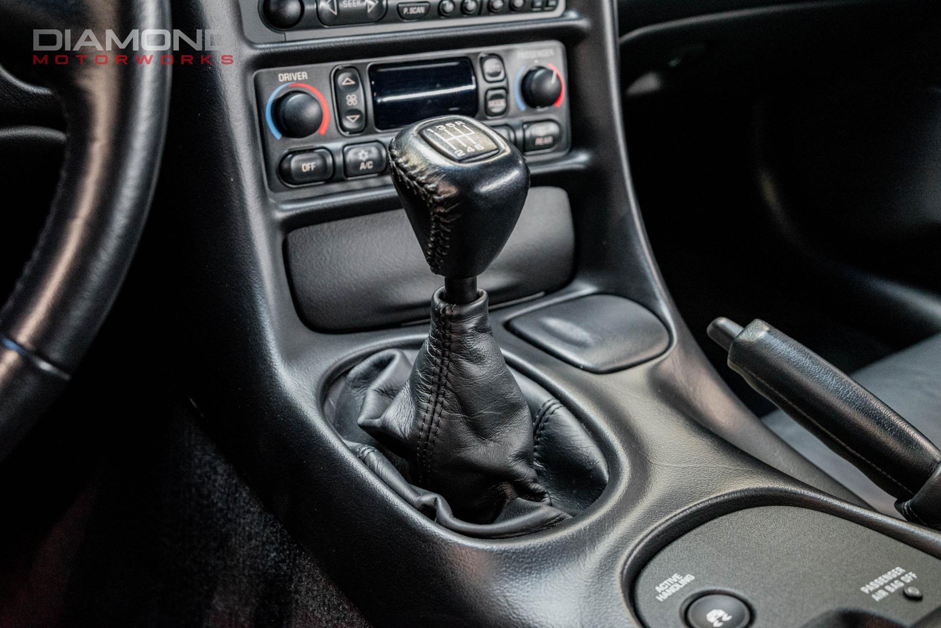 2002 CHEVROLET CORVETTE - Image 19