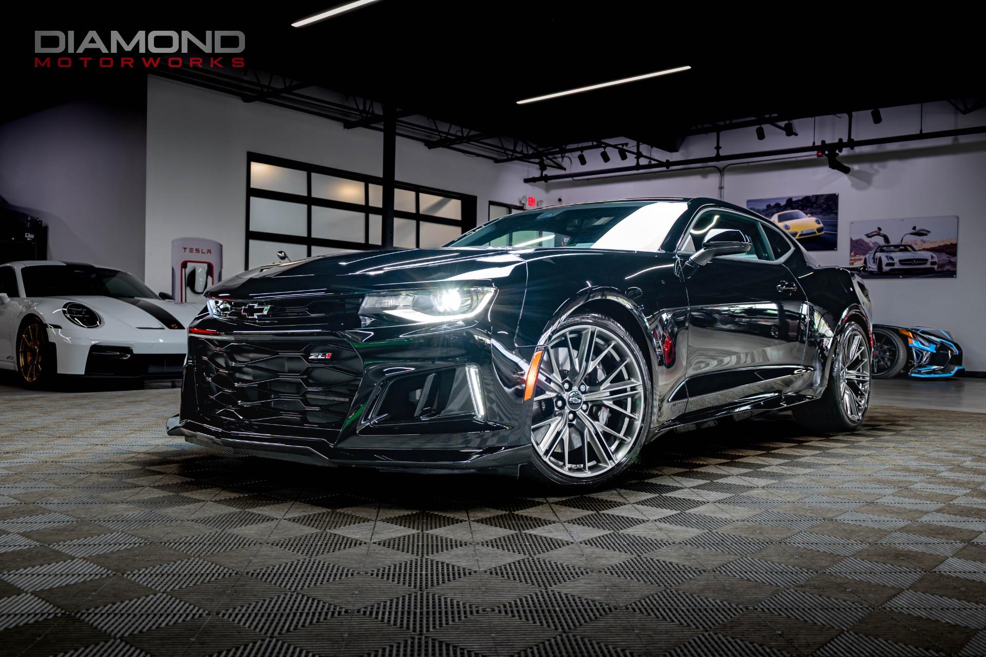 2022 Chevrolet Camaro ZL1's photo