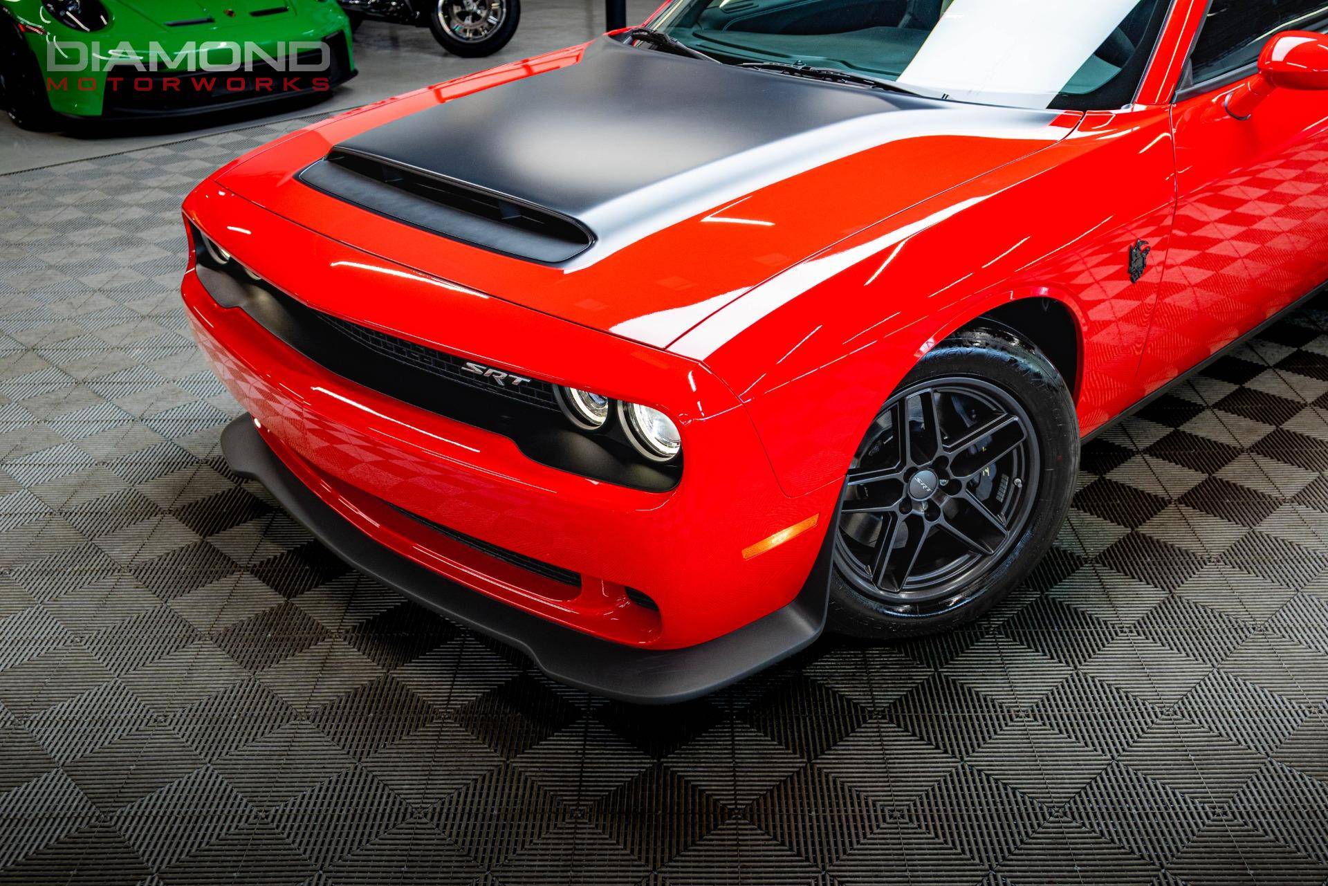 2023 Dodge Challenger SRT - Photo 8
