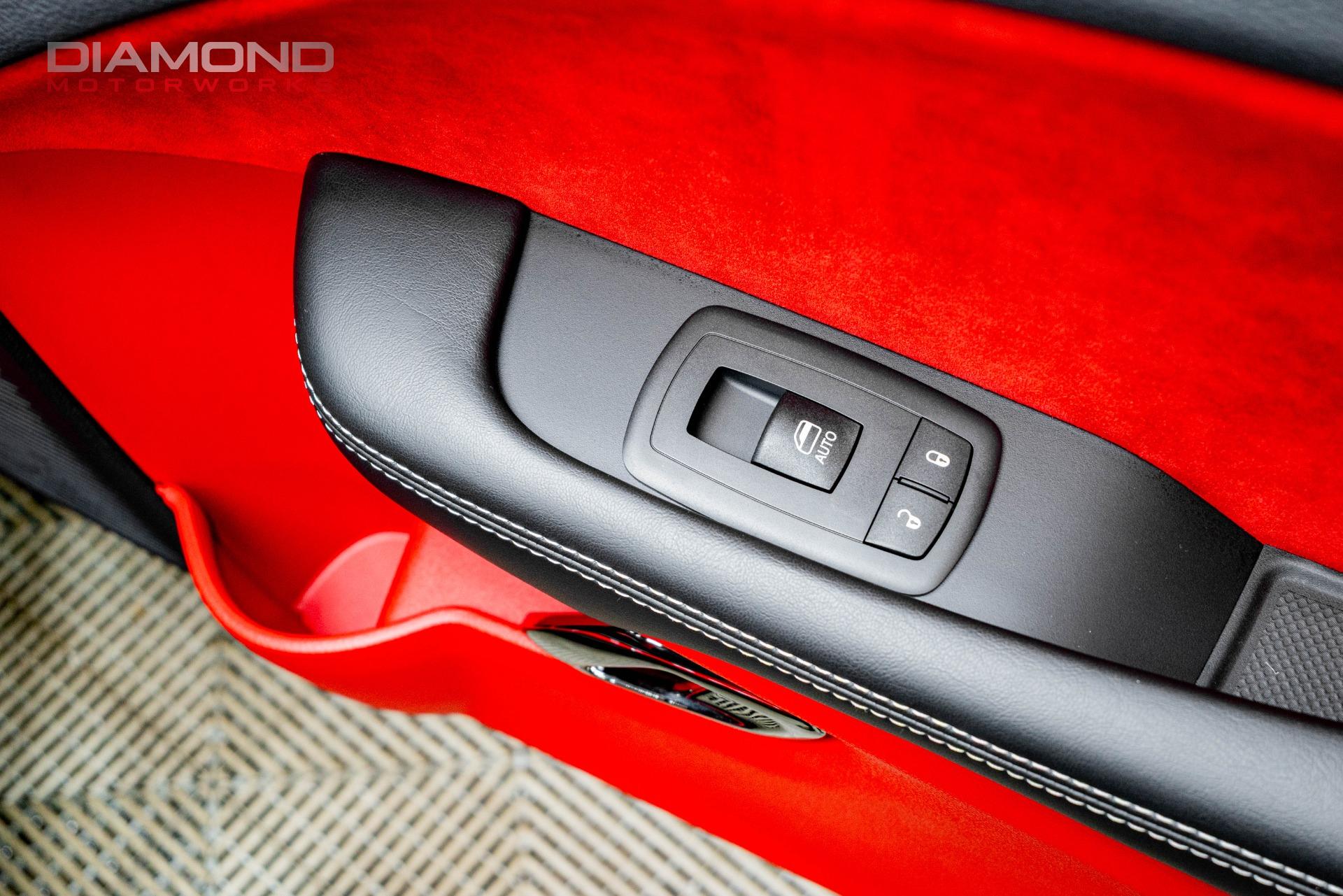 2015 Dodge Challenger SRT - Photo 108