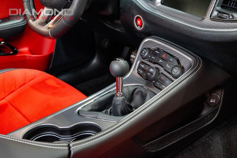 2015 Dodge Challenger SRT - Photo 288
