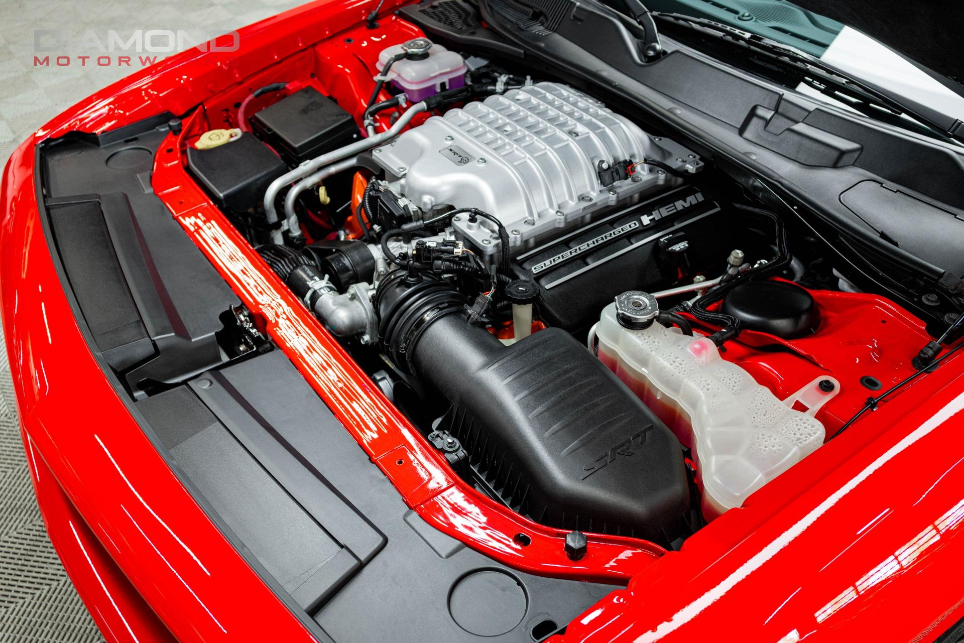 2015 Dodge Challenger SRT - Photo 132