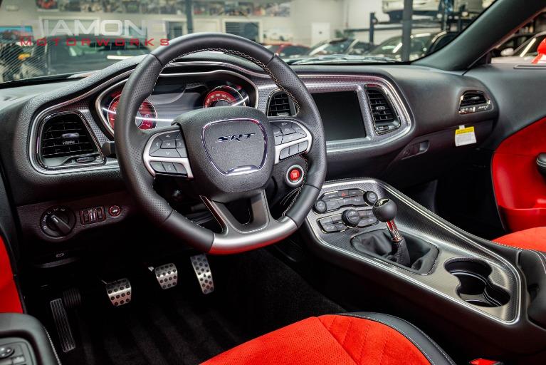 2015 Dodge Challenger SRT - Photo 195