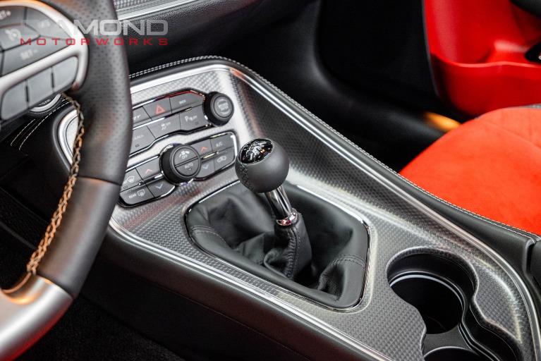 2015 Dodge Challenger SRT - Photo 196