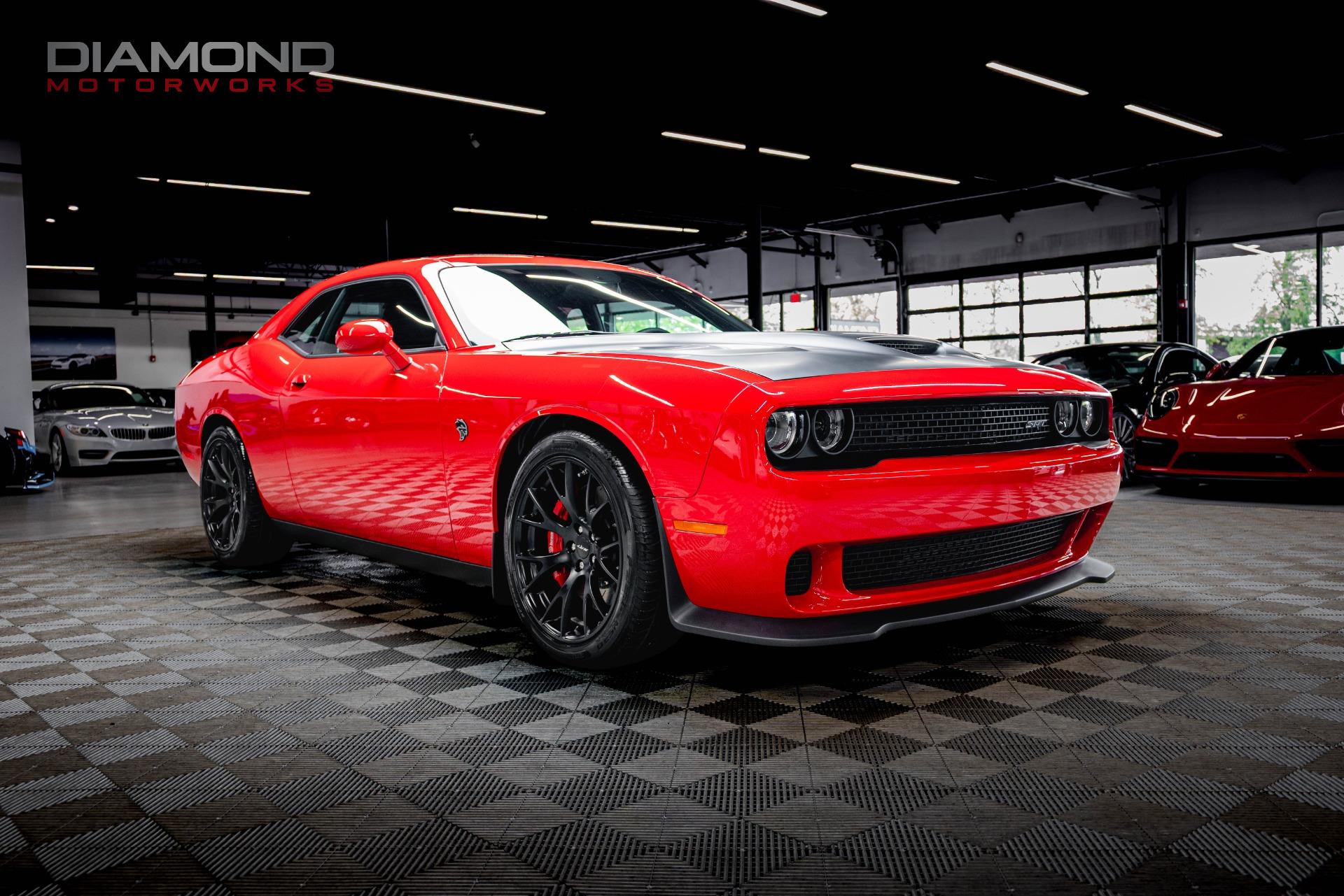 2015 Dodge Challenger SRT - Photo 34