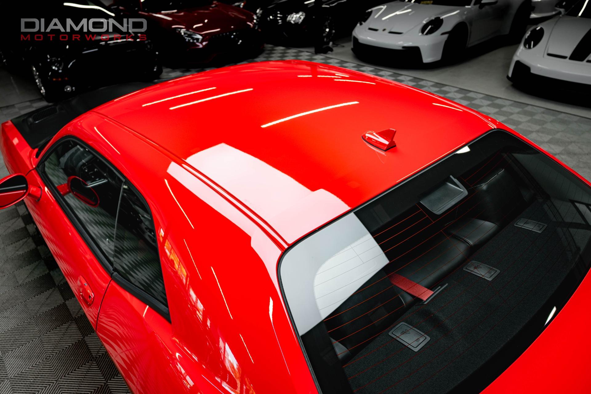 2015 Dodge Challenger SRT - Photo 40
