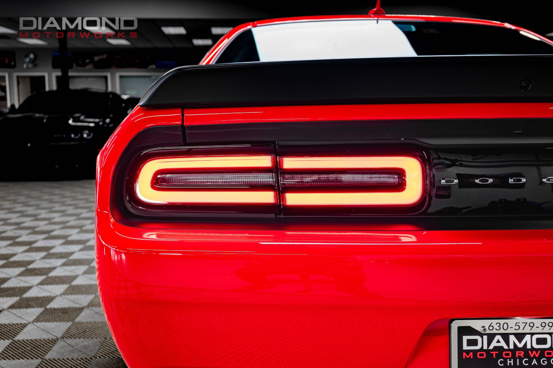 2015 Dodge Challenger SRT - Photo 57