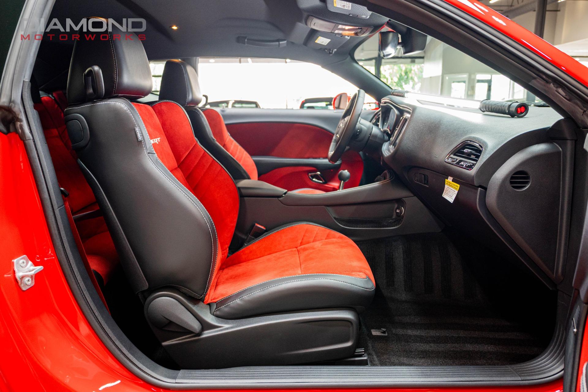 2015 Dodge Challenger SRT - Photo 87