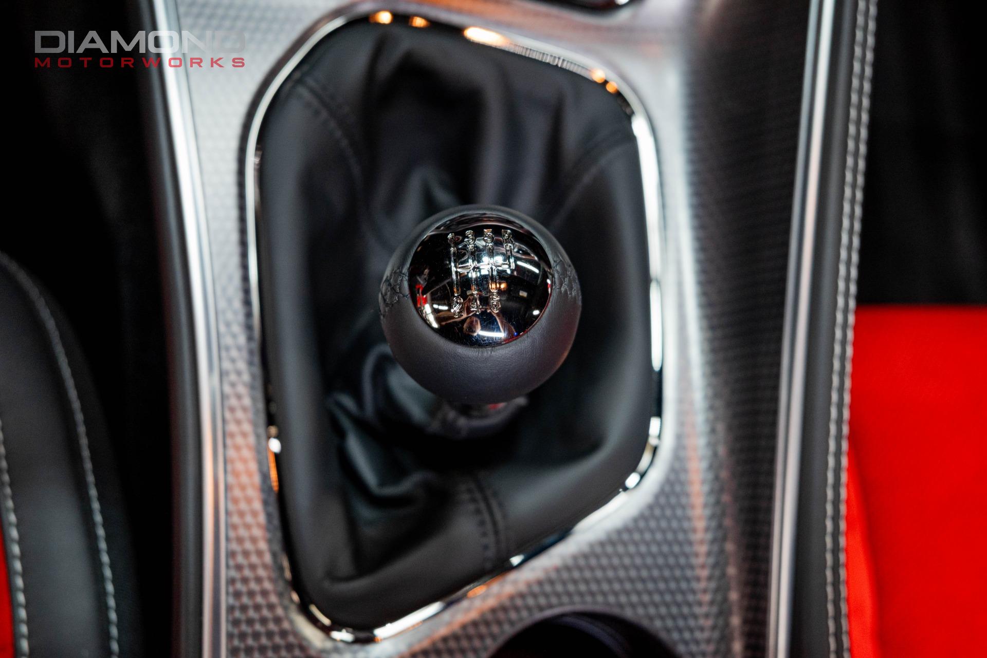 2015 Dodge Challenger SRT - Photo 89