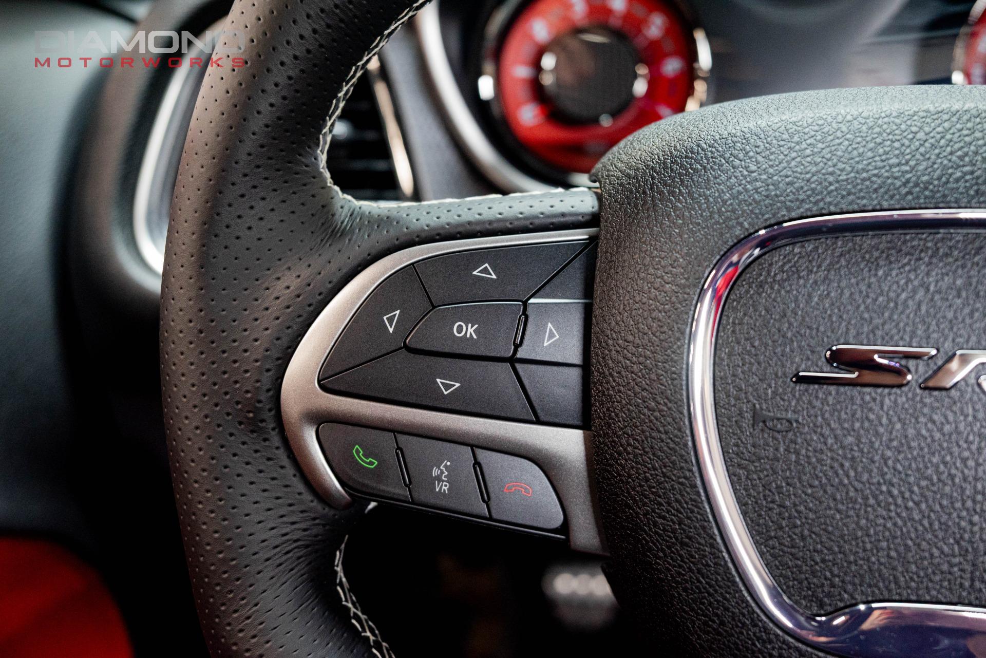 2015 Dodge Challenger SRT - Photo 92