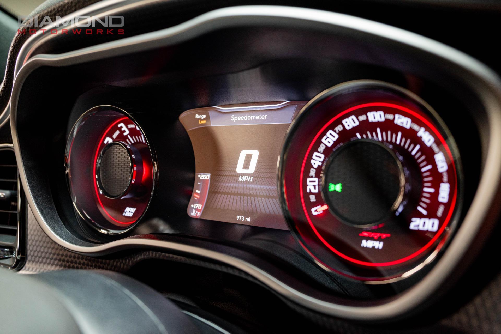 2015 Dodge Challenger SRT - Photo 97