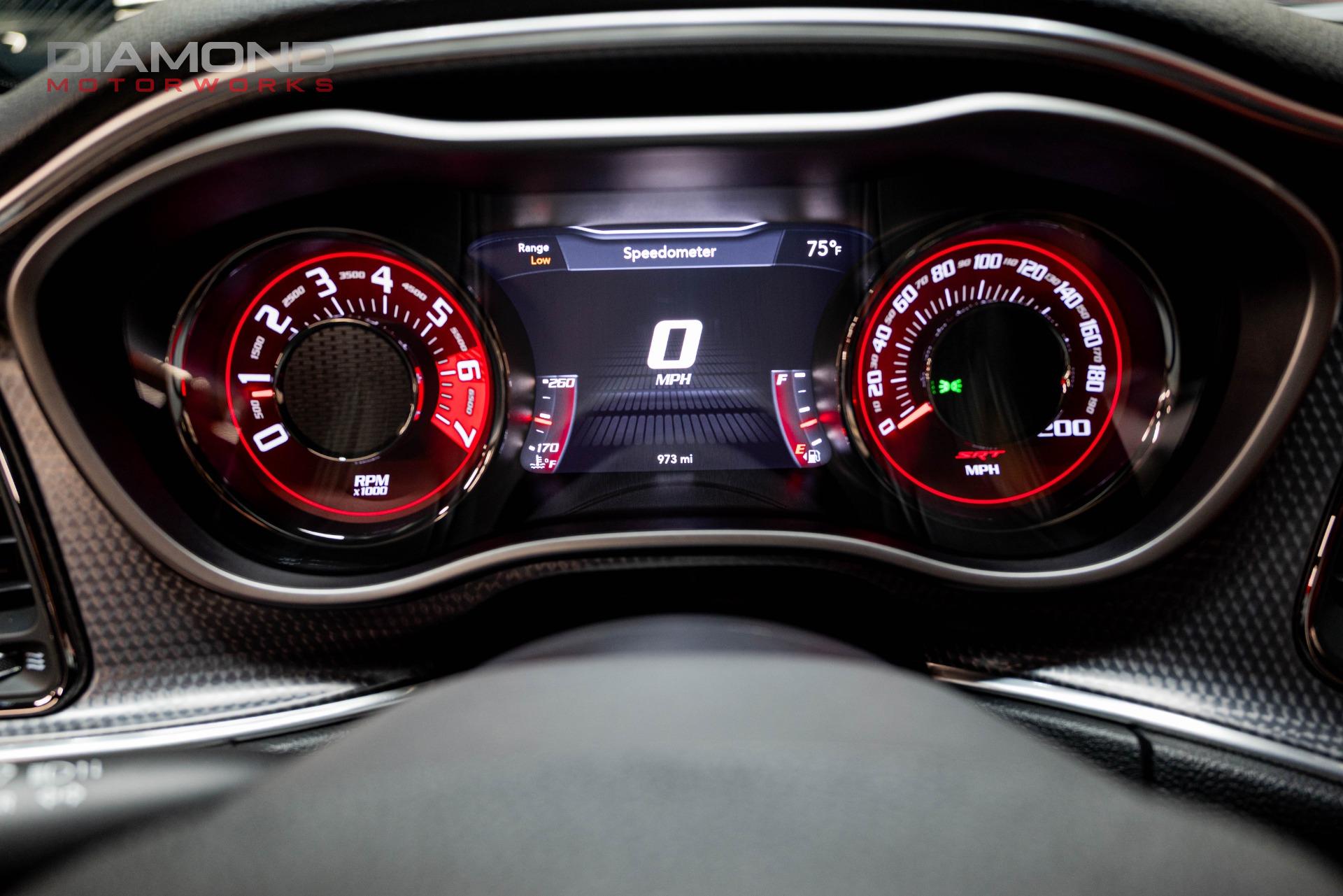 2015 Dodge Challenger SRT - Photo 99